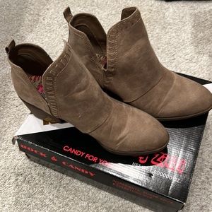 Rock & Candy Booties